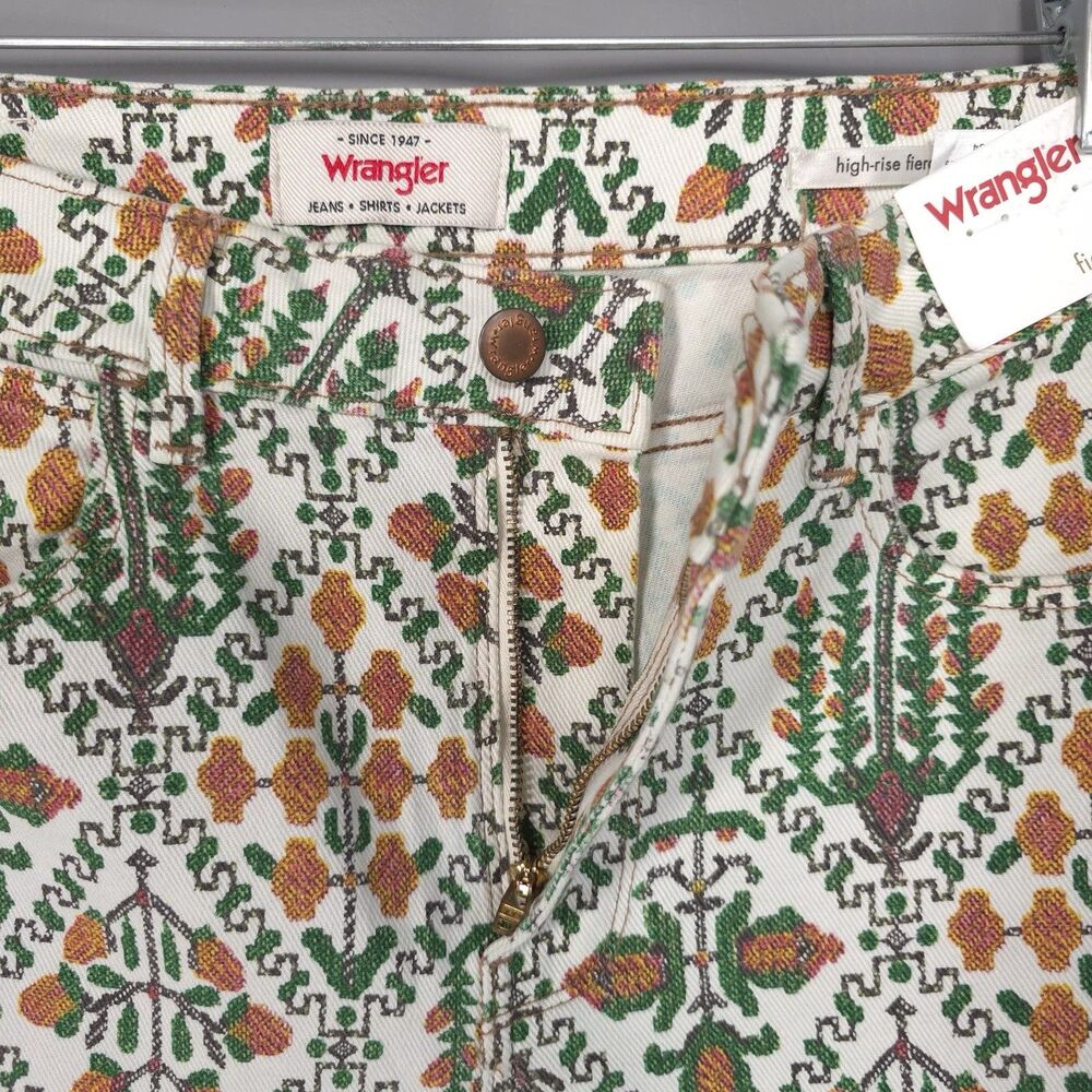 WRANGLER Women’s New Jeans Floral High Rise Fierce Bootcut Flare 8/29 Western - Picture 12 of 15